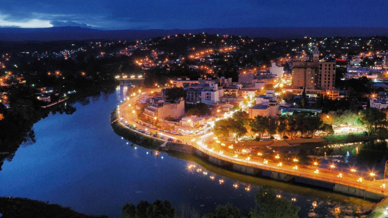 Departamentos Carlos Paz Bajada Al Lago فيلا كارلوس باز المظهر الخارجي الصورة