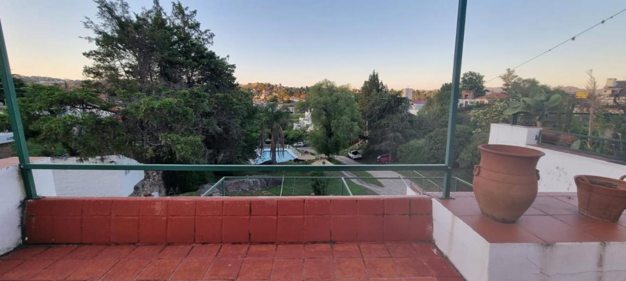 Departamentos Carlos Paz Bajada Al Lago فيلا كارلوس باز المظهر الخارجي الصورة