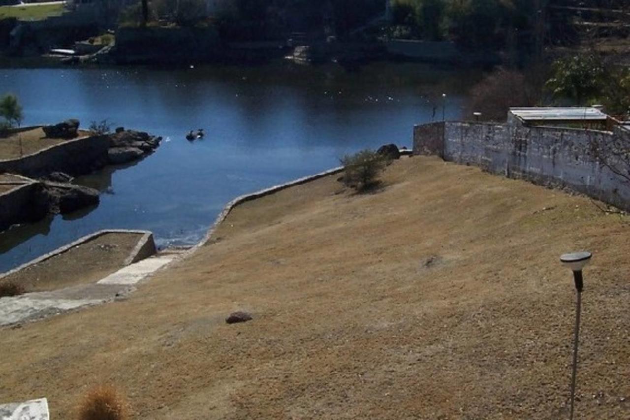 Departamentos Carlos Paz Bajada Al Lago فيلا كارلوس باز المظهر الخارجي الصورة