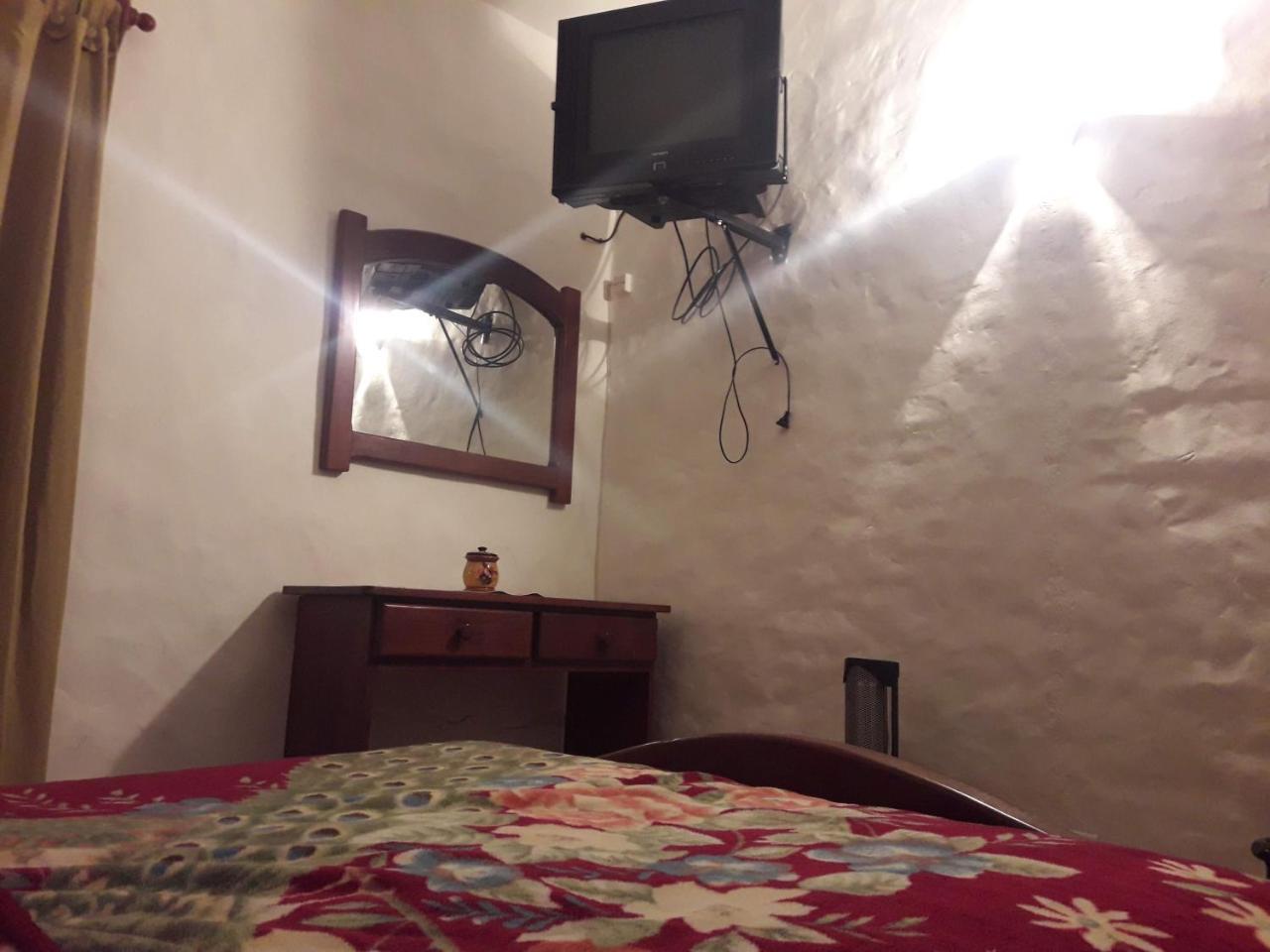Departamentos Carlos Paz Bajada Al Lago فيلا كارلوس باز المظهر الخارجي الصورة