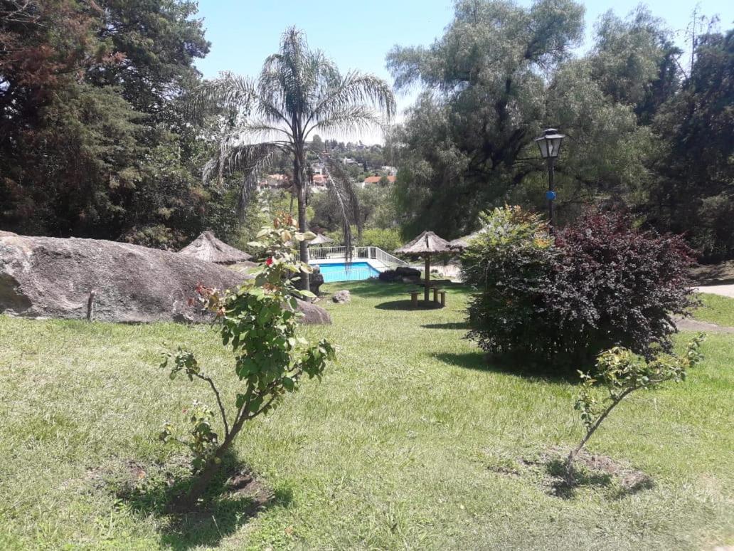 Departamentos Carlos Paz Bajada Al Lago فيلا كارلوس باز المظهر الخارجي الصورة
