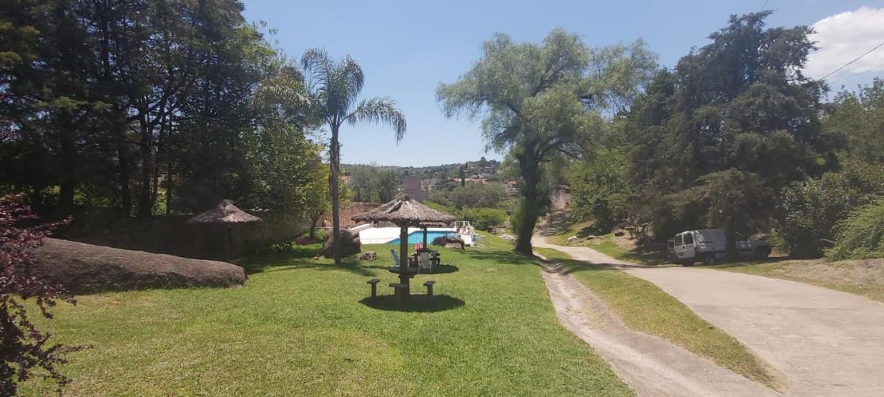Departamentos Carlos Paz Bajada Al Lago فيلا كارلوس باز المظهر الخارجي الصورة